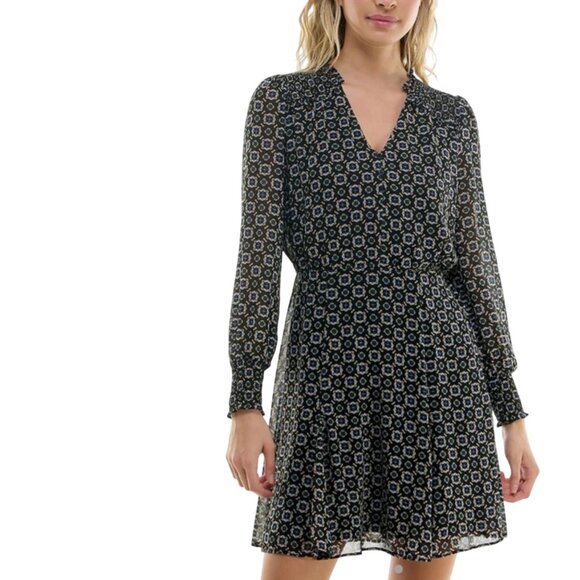 BCX Women's Juniors Printed Smocked Mini Dress - Picture 2 of 2